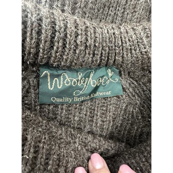 Pure British Wool Mens Sweater M/L Brown Made UK Elbow Patches - Picture 5 of 7